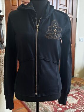 Vintage Yogi Black Hoodie With Floral Embellishments And Studs Size M